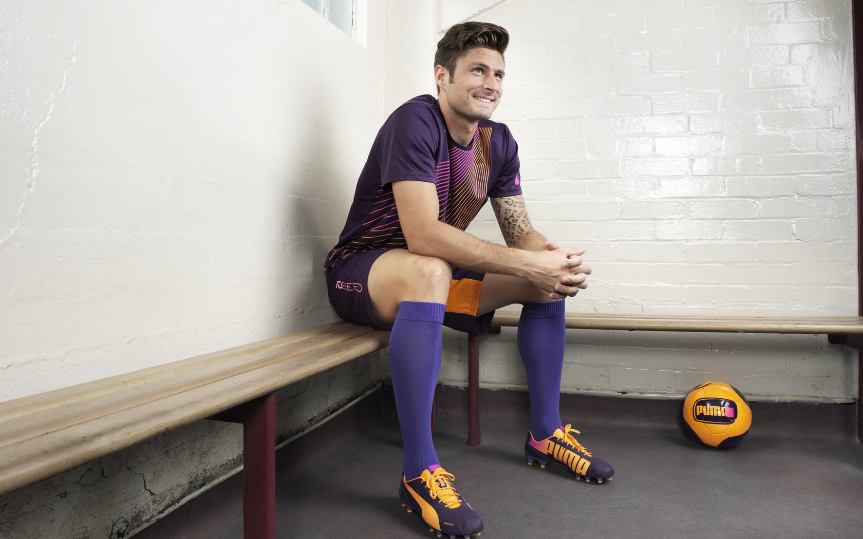 外教与本土文化冲突明显,纯外教和中外教对比