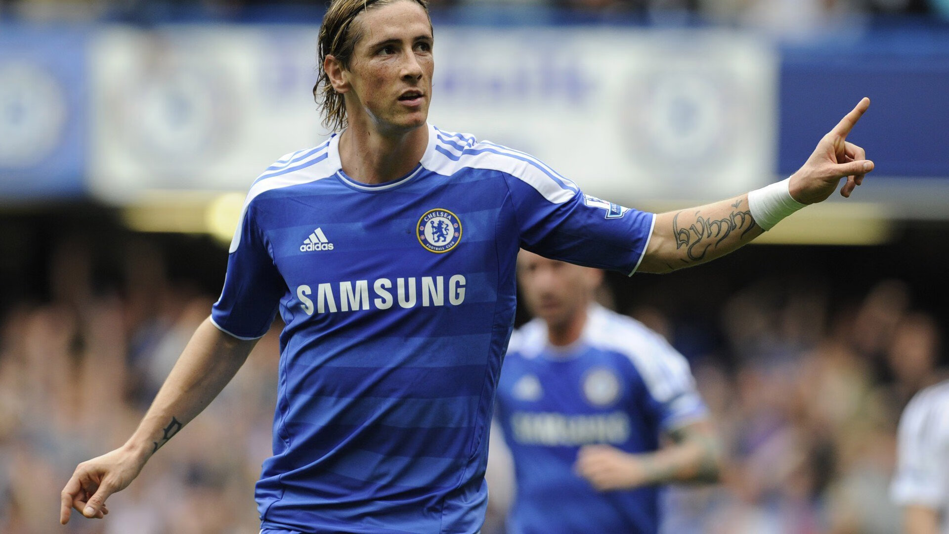 皮特·库策后程加速逆转对手夺冠，库得皮耶